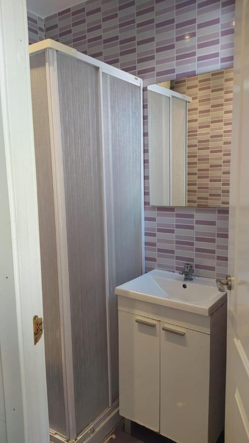 Apartamento En C. Maria Luisa 2 Dormitorios Madrid Extérieur photo